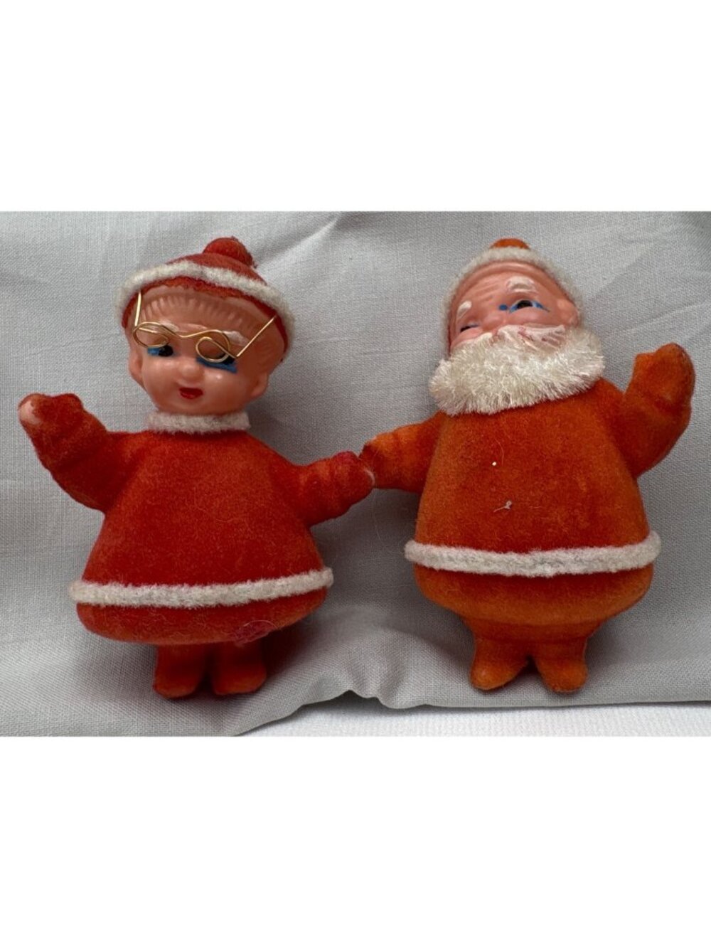 Flocked Santa & Mrs. Claus Figurines Plastic Classic Holiday Charm Vintage